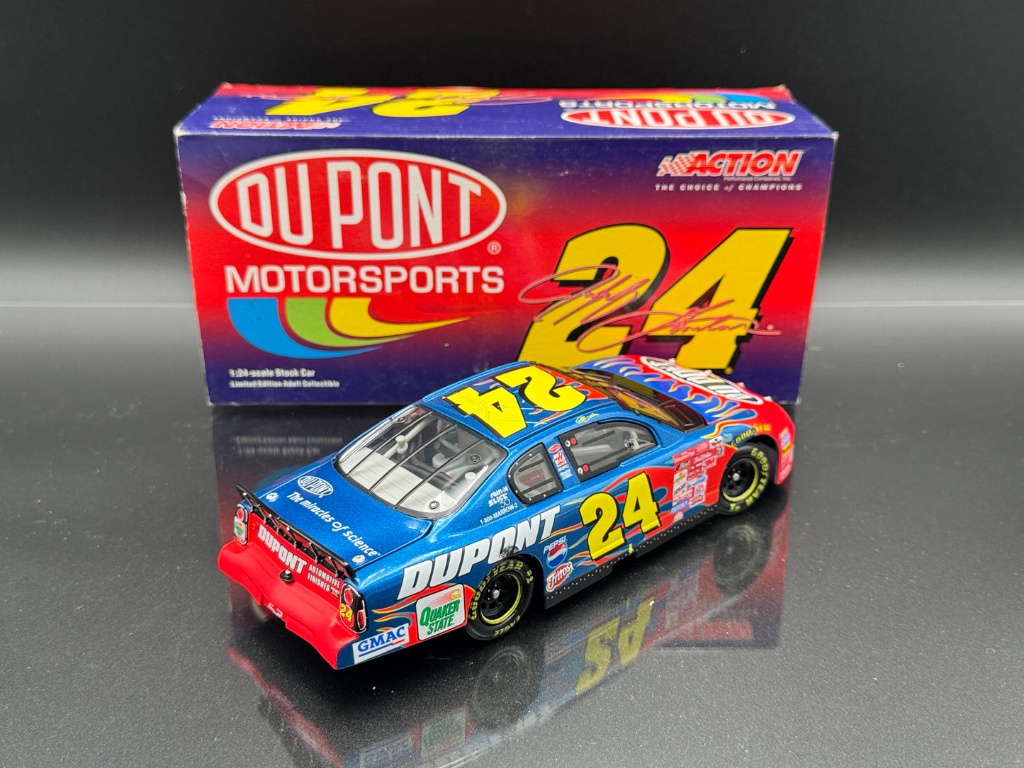 Jeff Gordon #24 DuPont 2001 Monte Carlo