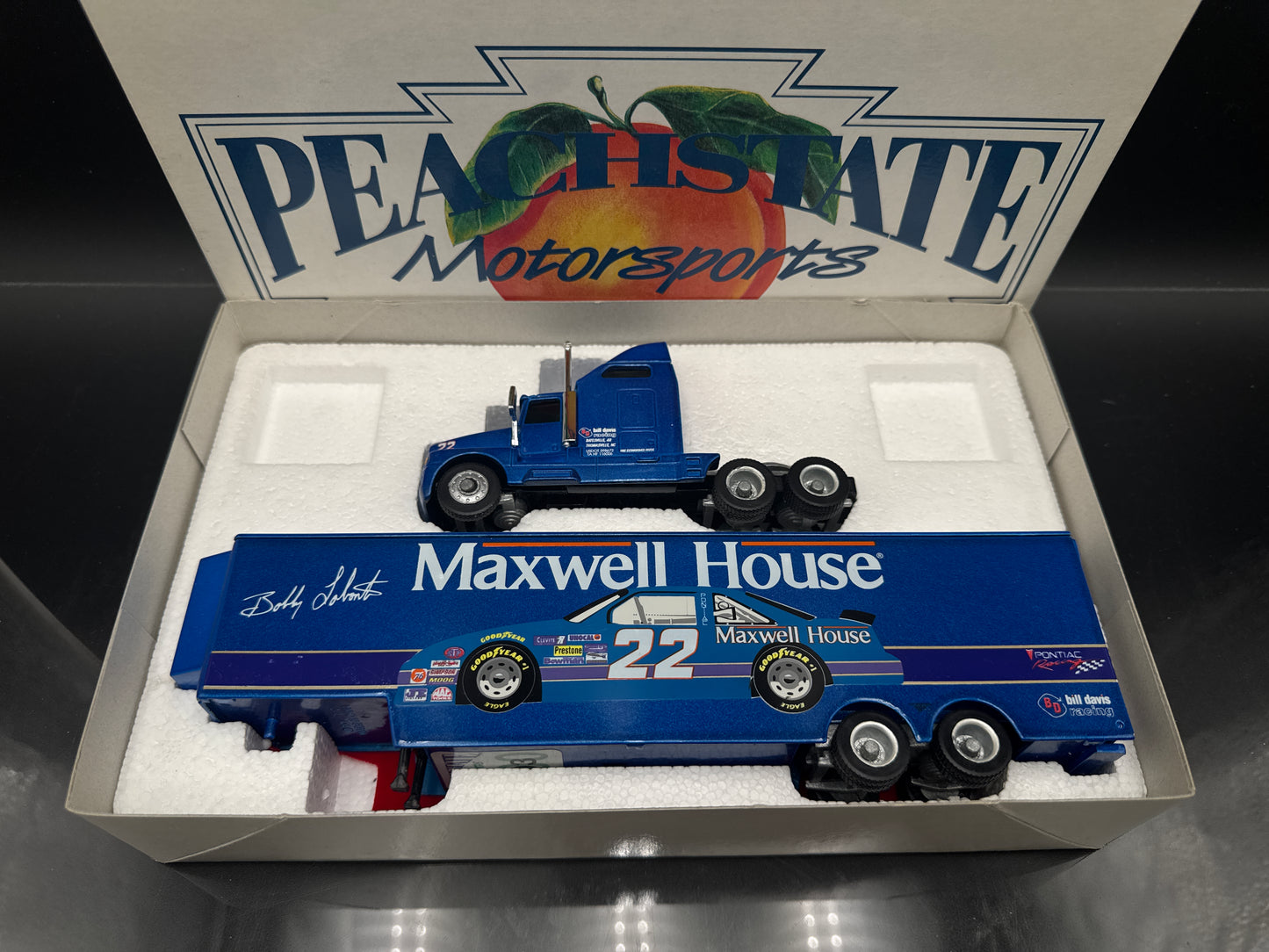 Bobby Labonte Maxwell House Hauler