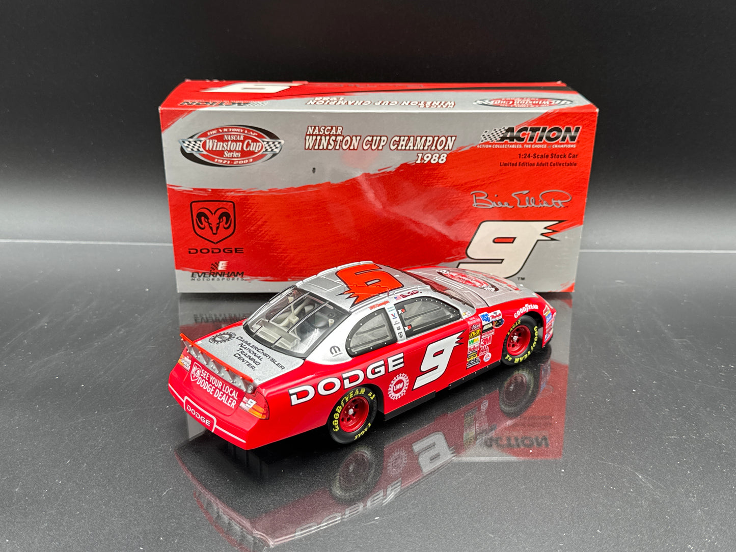 Bill Elliott #9 Dodge / The Victory Lap 2003 Intrepid