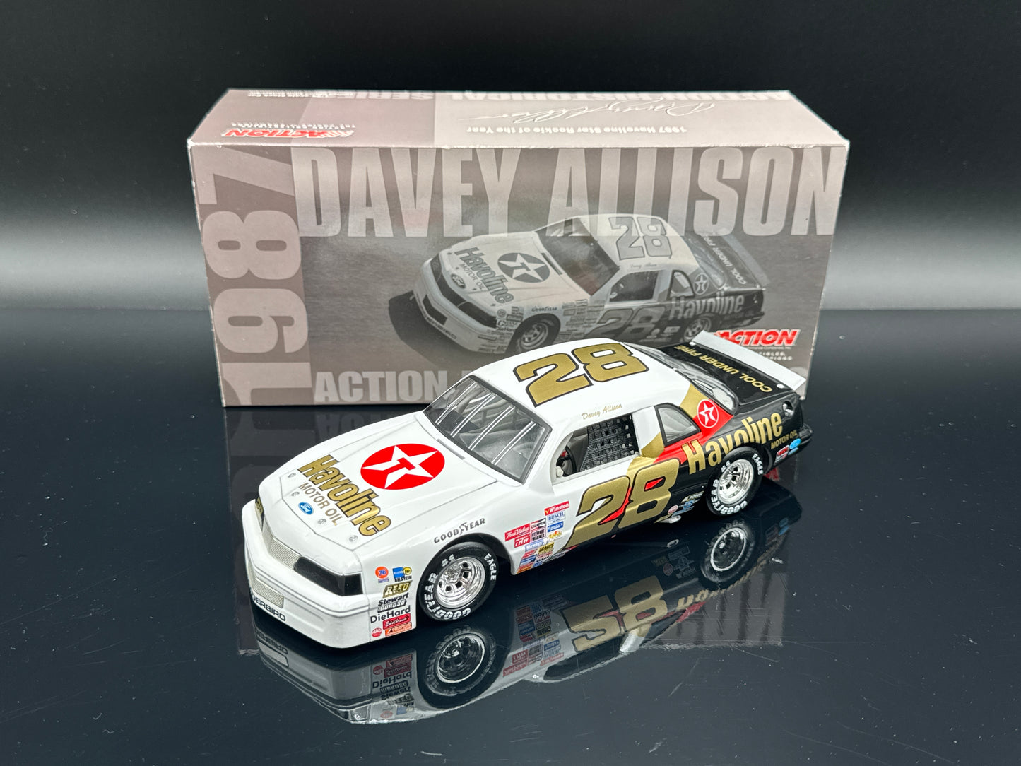 Davey Allison #28 Havoline Star/1987 Rookie of the Year Thunderbird Club Car Bank