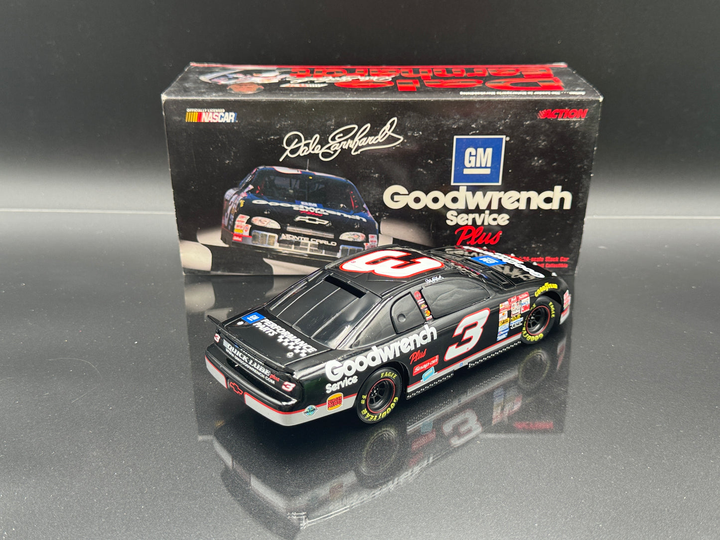 Dale Earnhardt #3 GM Goodwrench Service Plus 1999 Monte Carlo