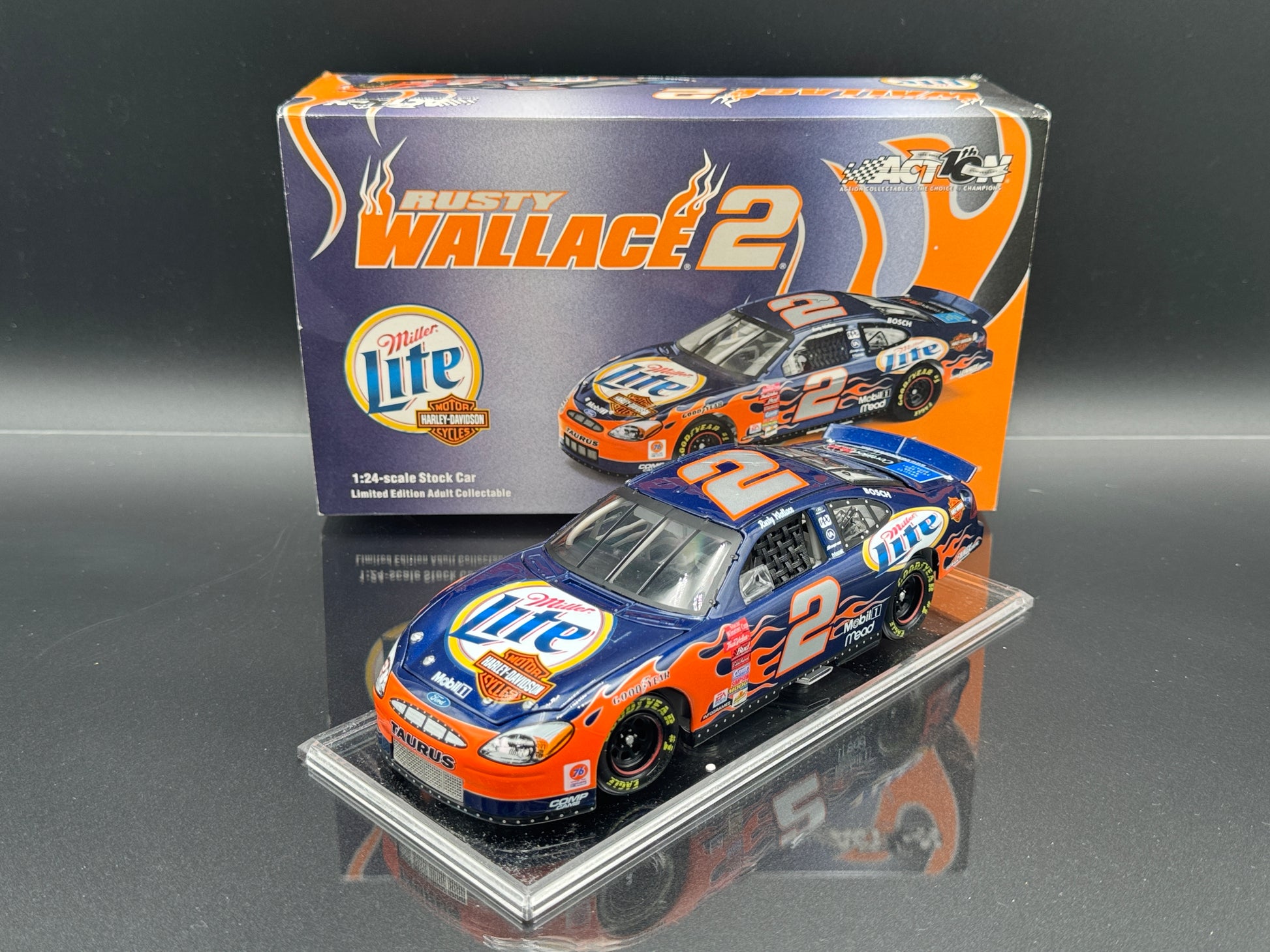 Rusty Wallace #2 Miller Lite / Harley-Davidson 2002 Taurus
