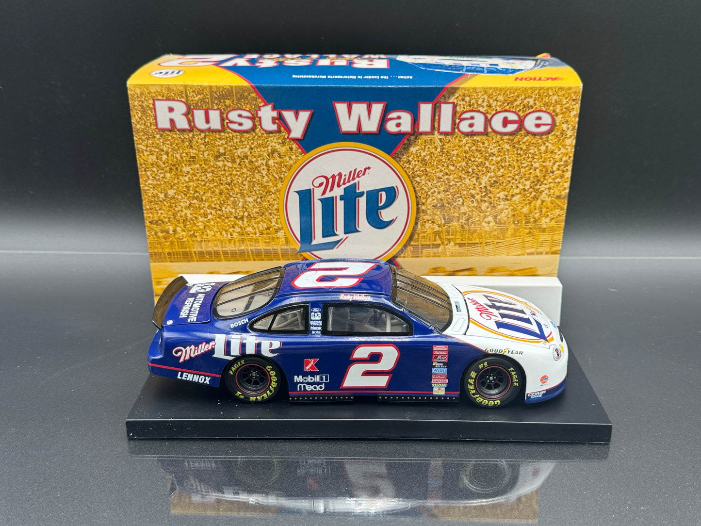 Rusty Wallace #2 Miller Lite 1999 Ford Taurus