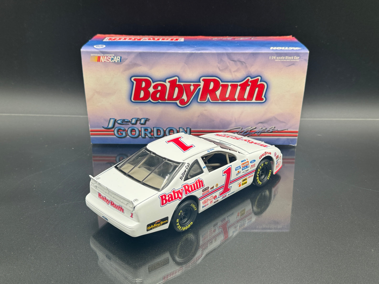 Jeff Gordon #1 Baby Ruth 1992 Ford Thunderbird