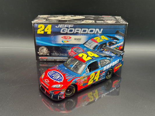 Jeff Gordon #24 DuPont 2008 Impala SS