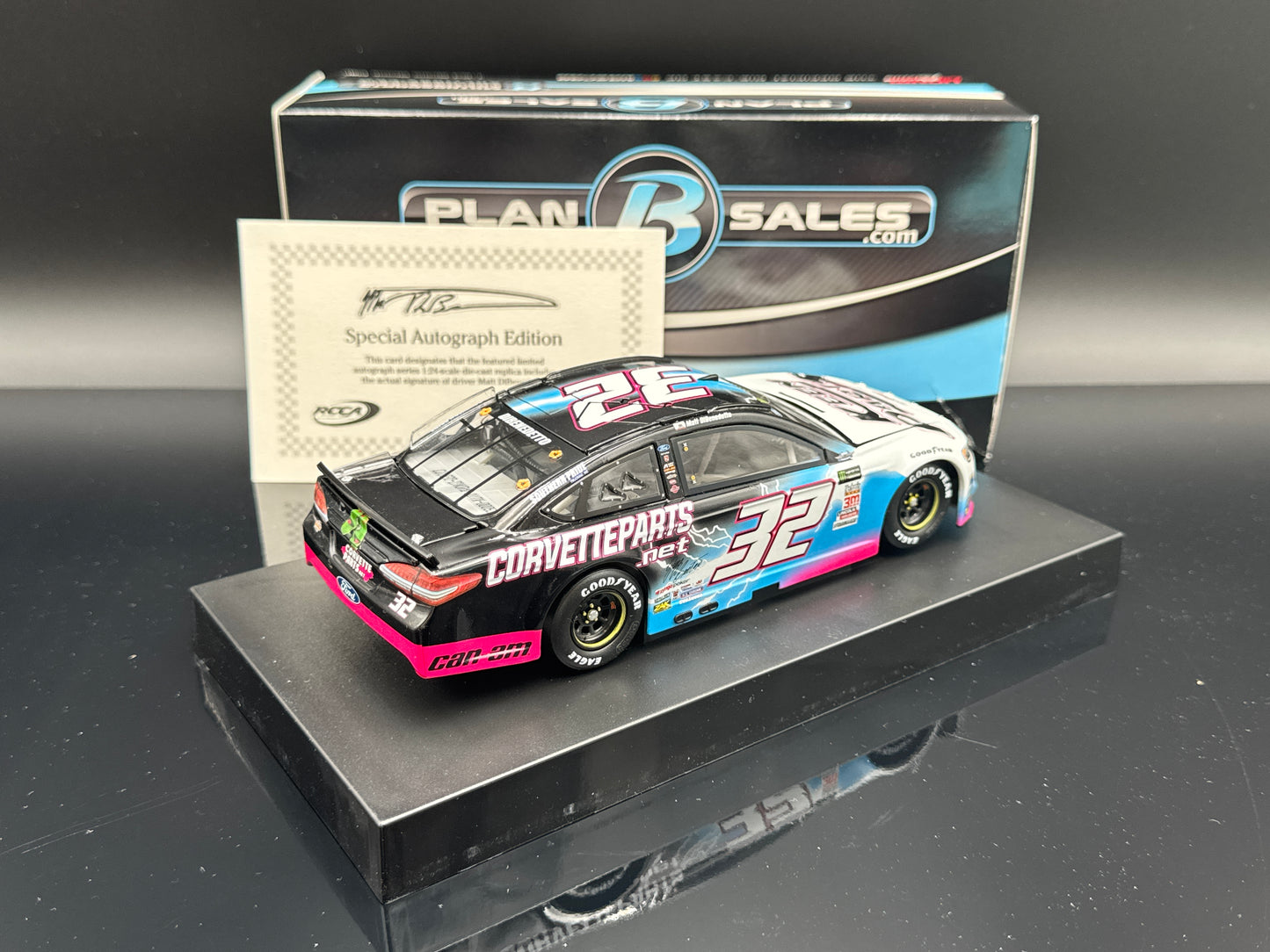 Matt Dibenedetto #32 Keen Parts Darlington 2018 Fusion Autographed