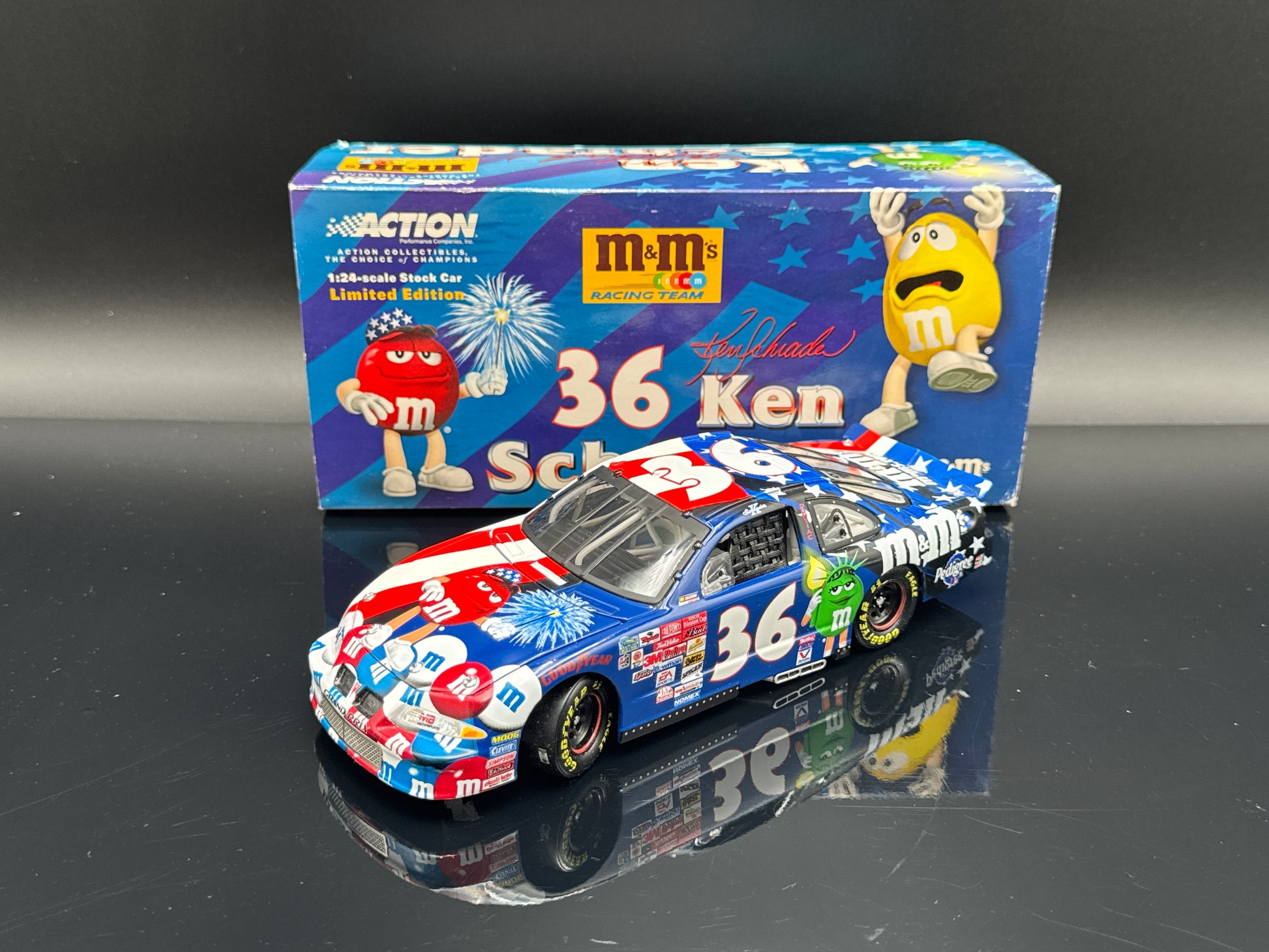 Ken Schrader #36 M&M's / 4th of July 2001 Grand Prix