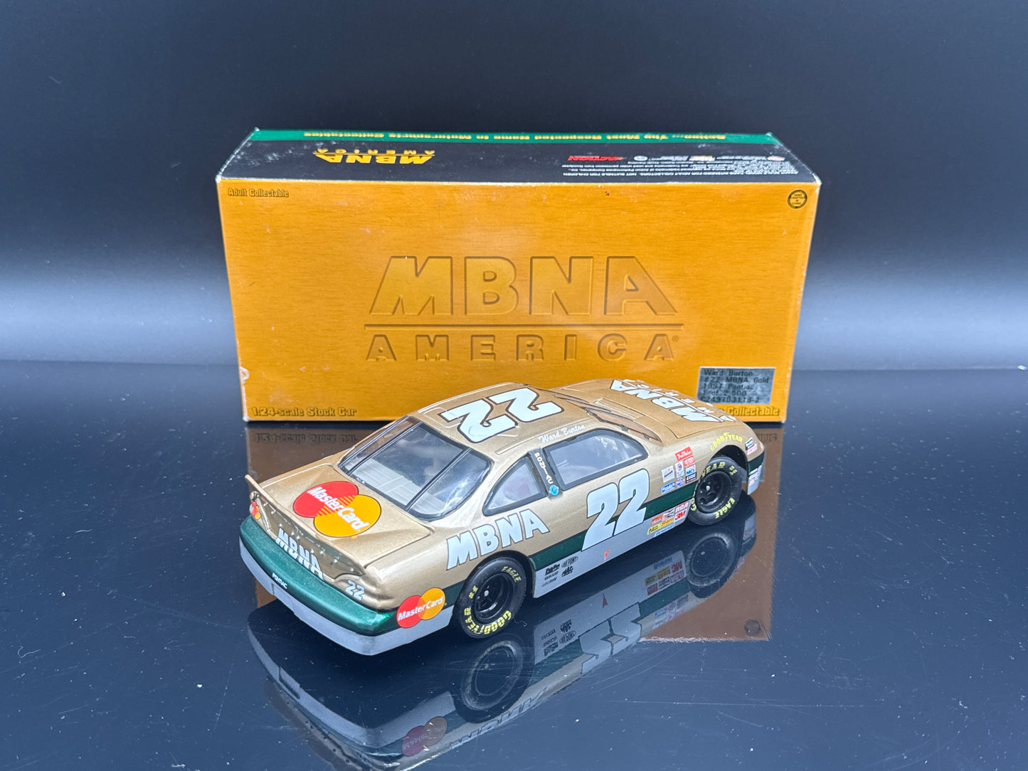 Ward Burton #22 MBNA Gold 1997 Pontiac