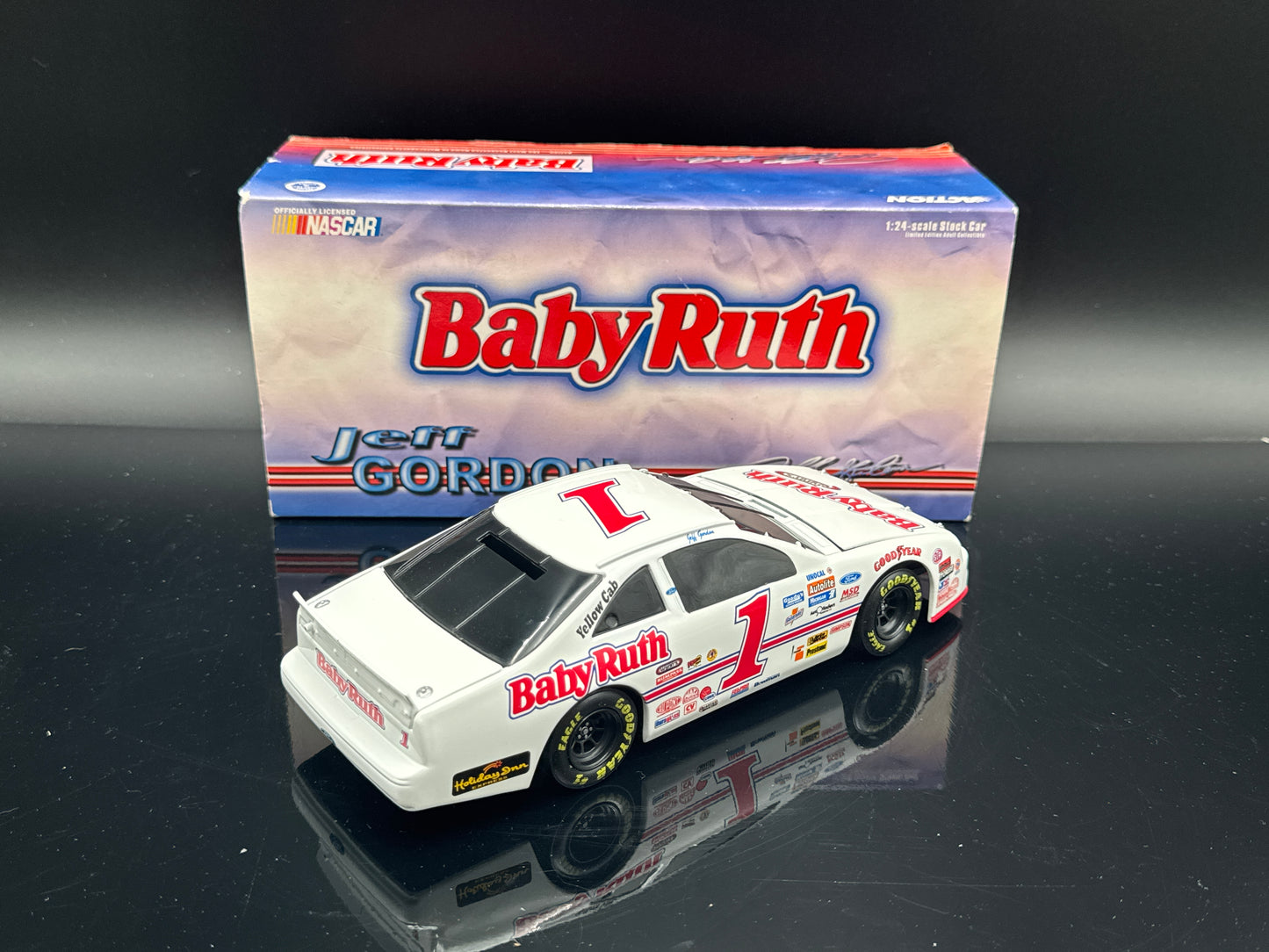 Jeff Gordon #1 Baby Ruth 1992 Ford Thunderbird