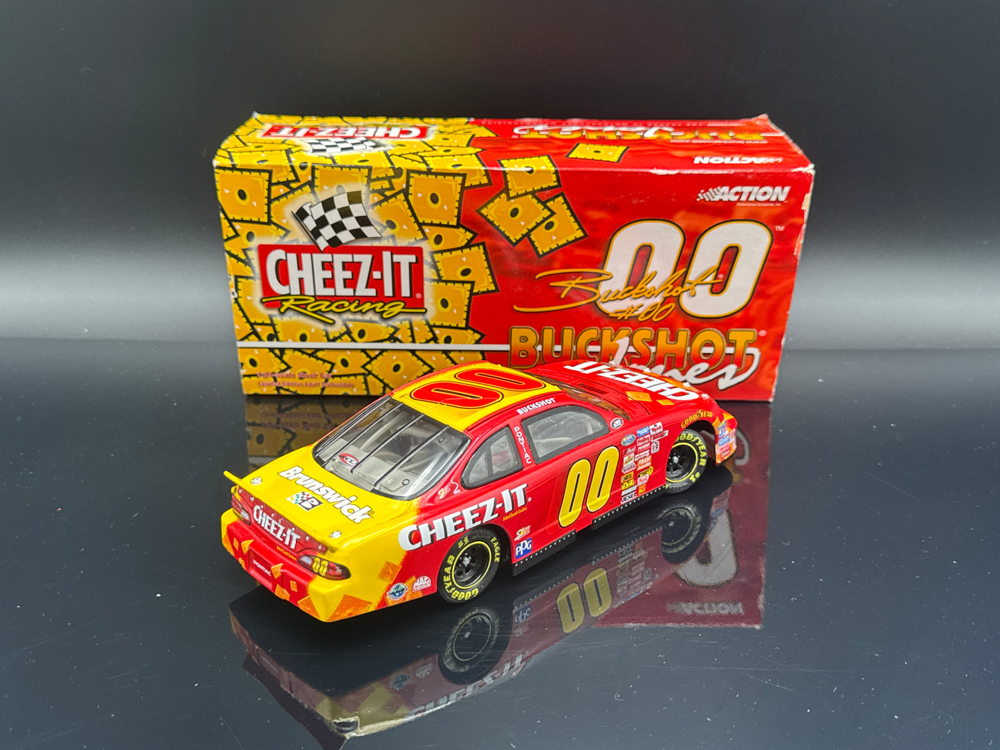 Buckshot Jones #00 Cheez-It 2000 Grand Prix