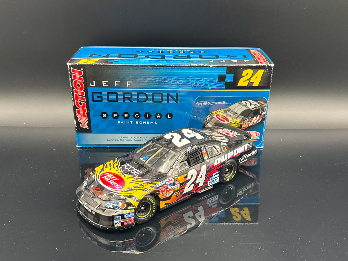 Jeff Gordon #24 DuPont / Foose Custom Design 2006 Monte Carlo
