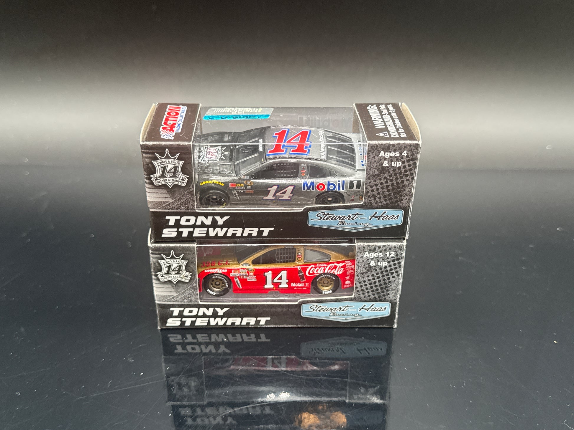 Tony Stewart 1:64 Scale Lot
