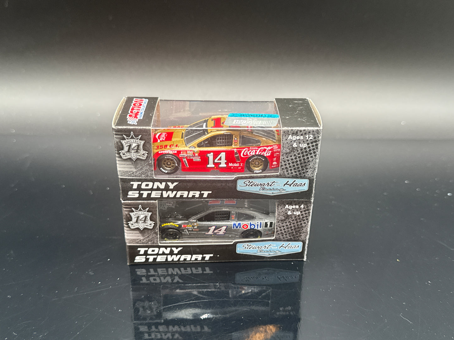 Tony Stewart 1:64 Scale Lot