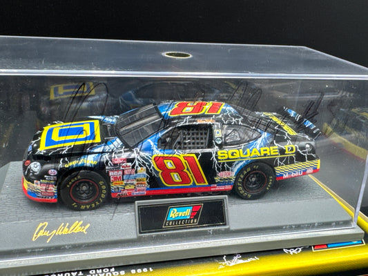 Kenny Wallace 1:43 / 1:64 Scale Lot - 1 Autographed
