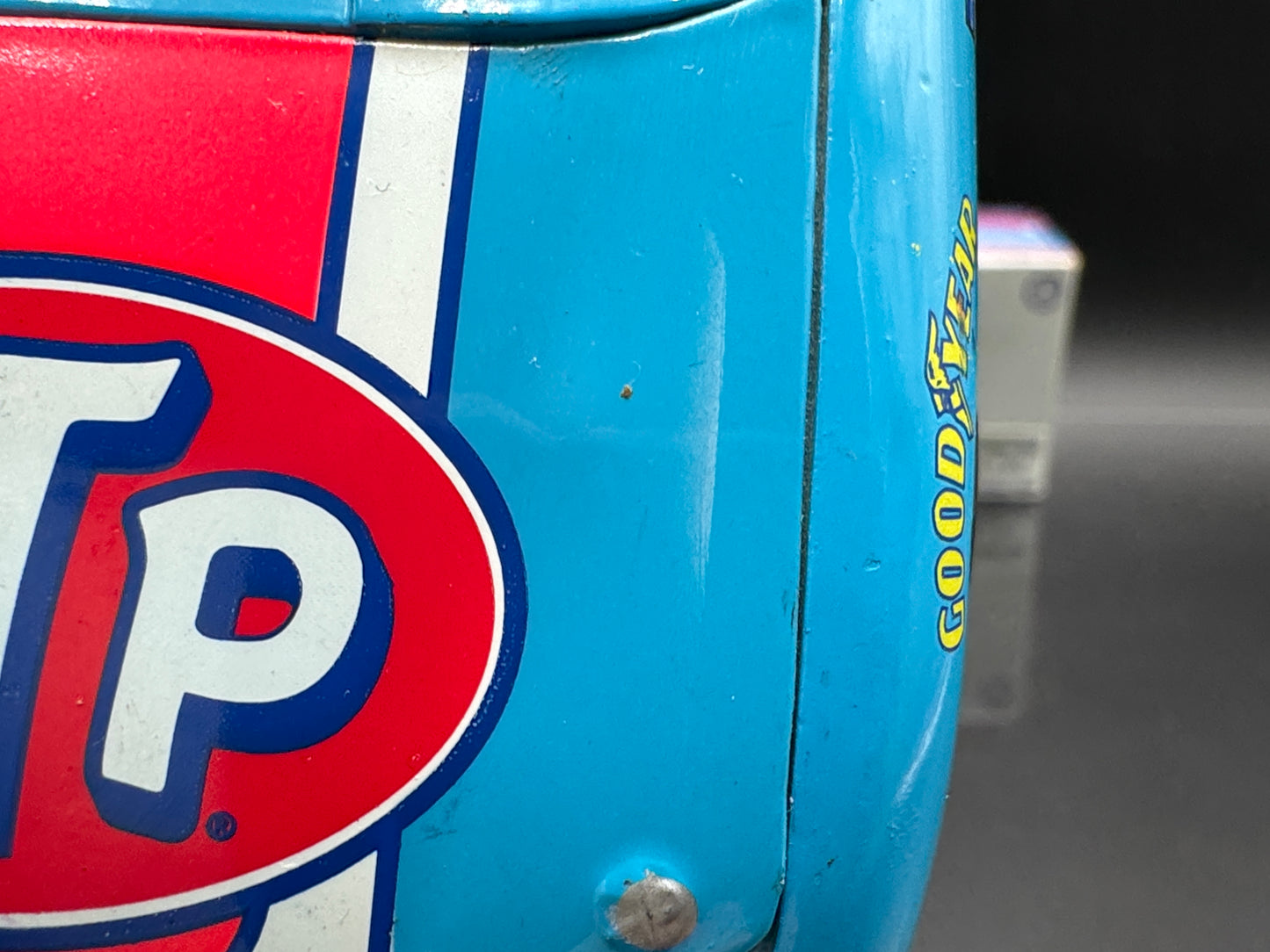 Bobby Hamilton #43 STP 1972 Blue/Red