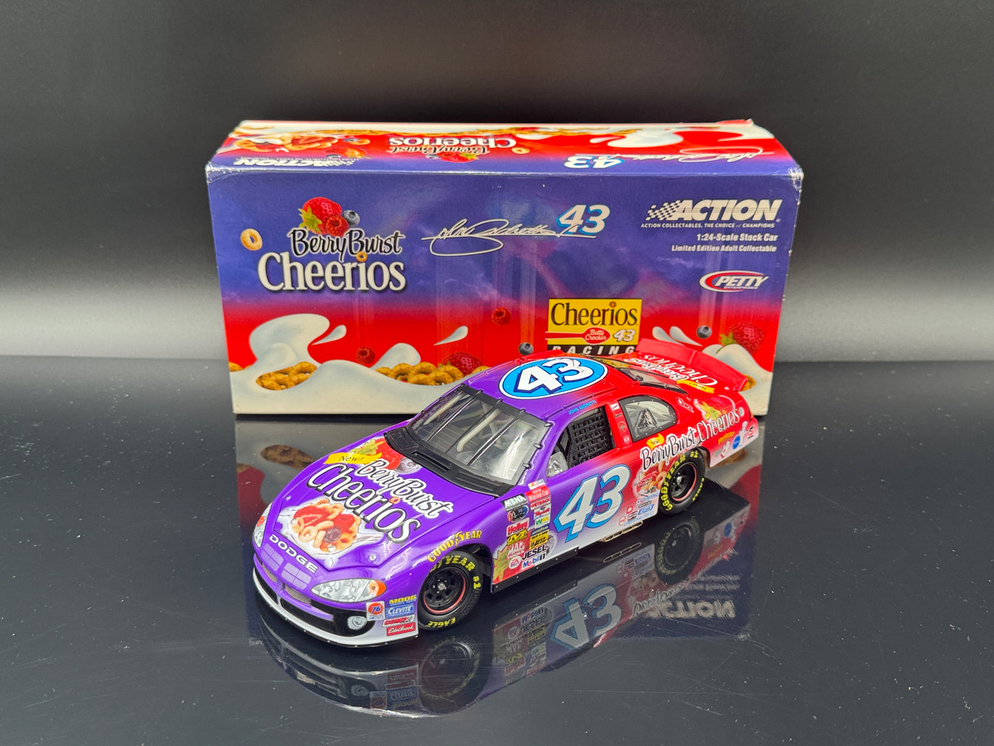 John Andretti #43 Cheerios / Berry Burst 2003 Intrepid