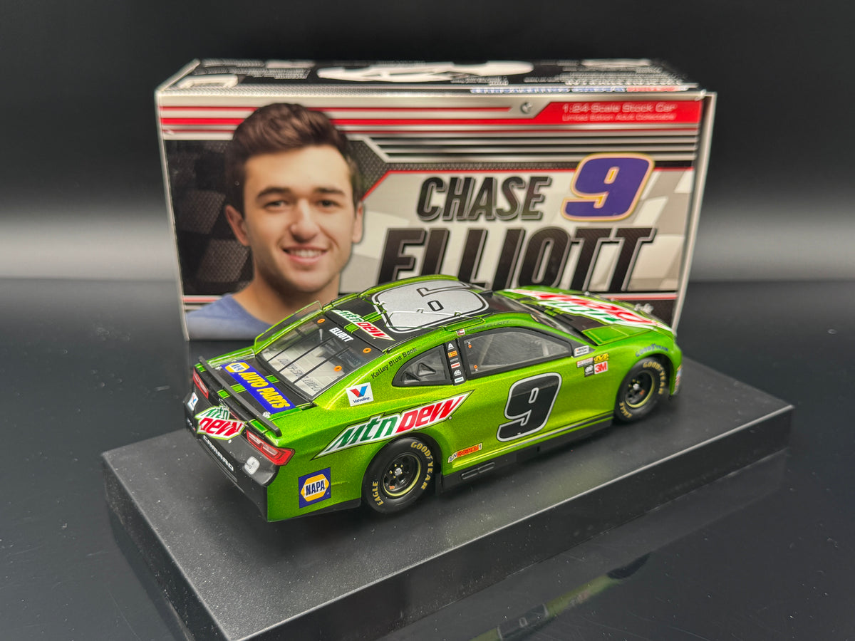 Chase Elliott #9 Mountain Dew 2018 Camaro ZL1