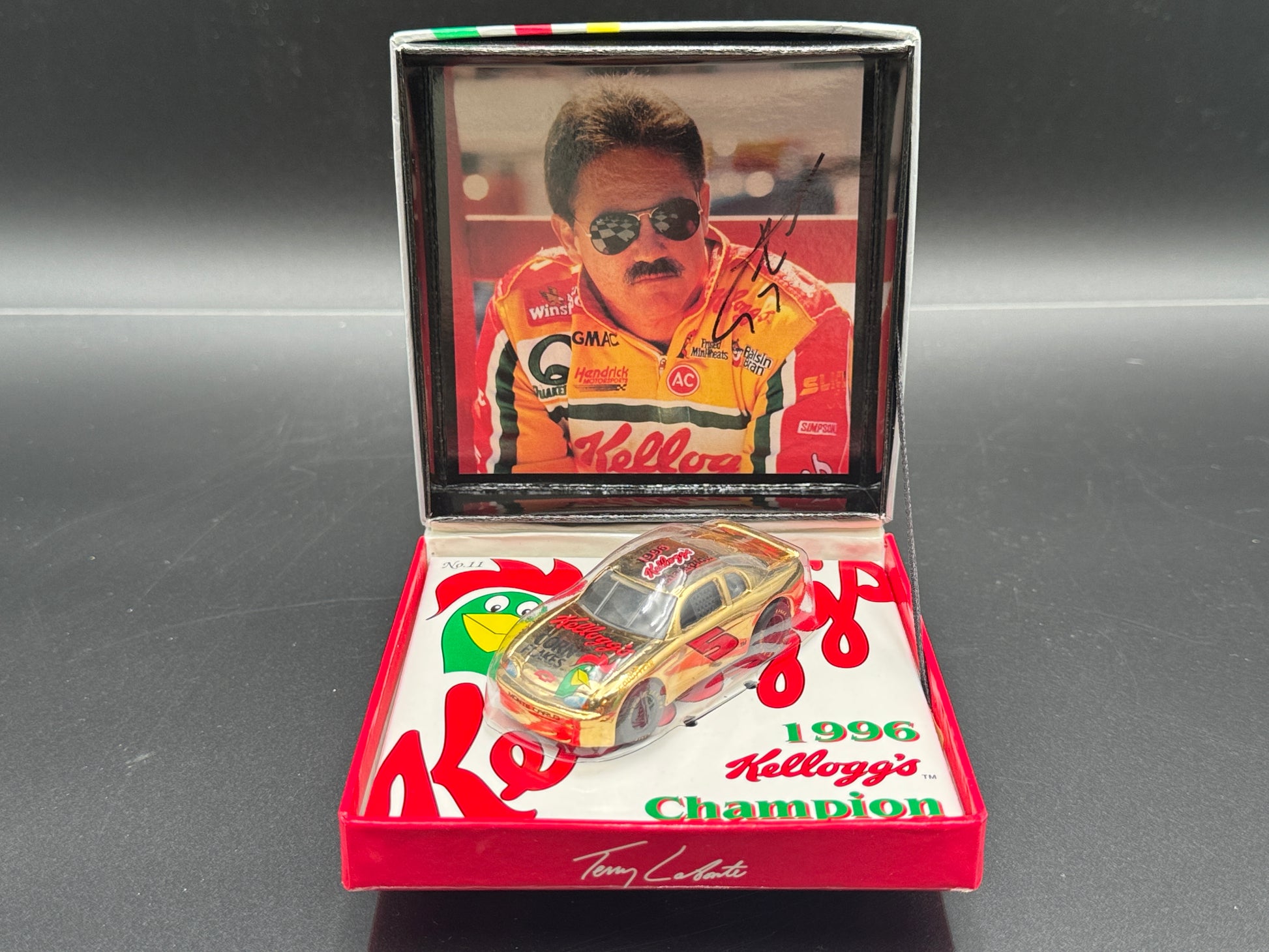 Terry Labonte Kellogs Champion 1996 1:64 Autographed