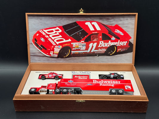 Bill Elliott #11 Hauler/2 Car Set in Wooden Case