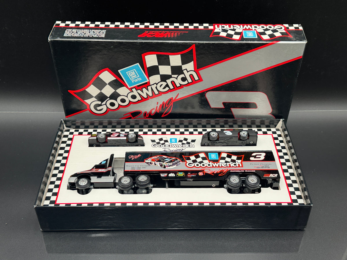 Dale Earnhardt Goodwrench Racing 4 Piece Hauler Set