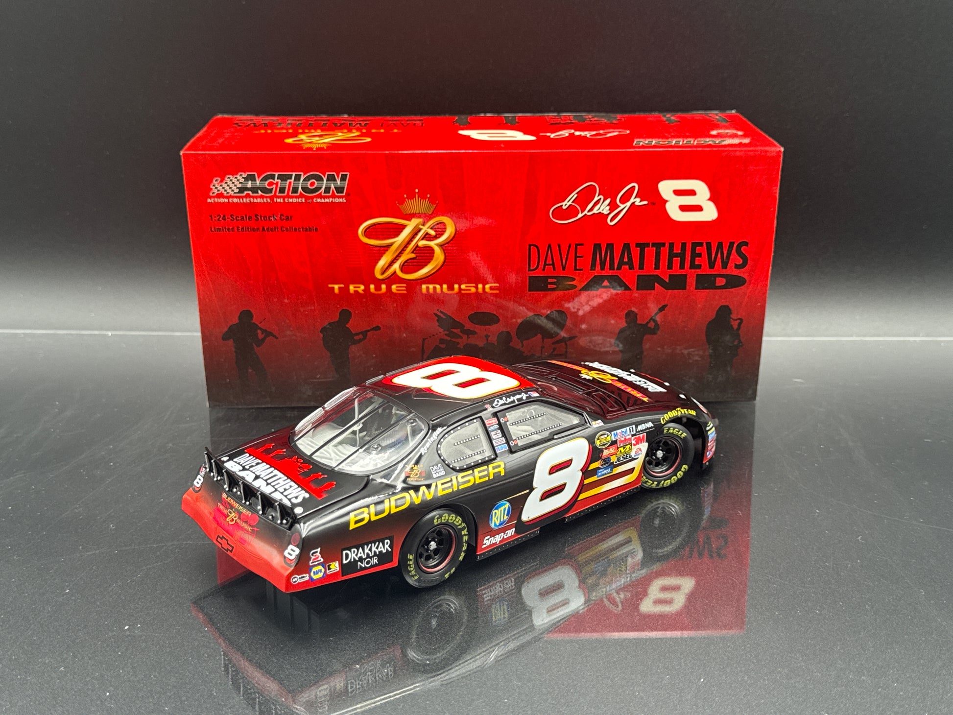 Dale Earnhardt Jr. #8 Budweiser / Dave Matthews Band 2004 Monte Carlo