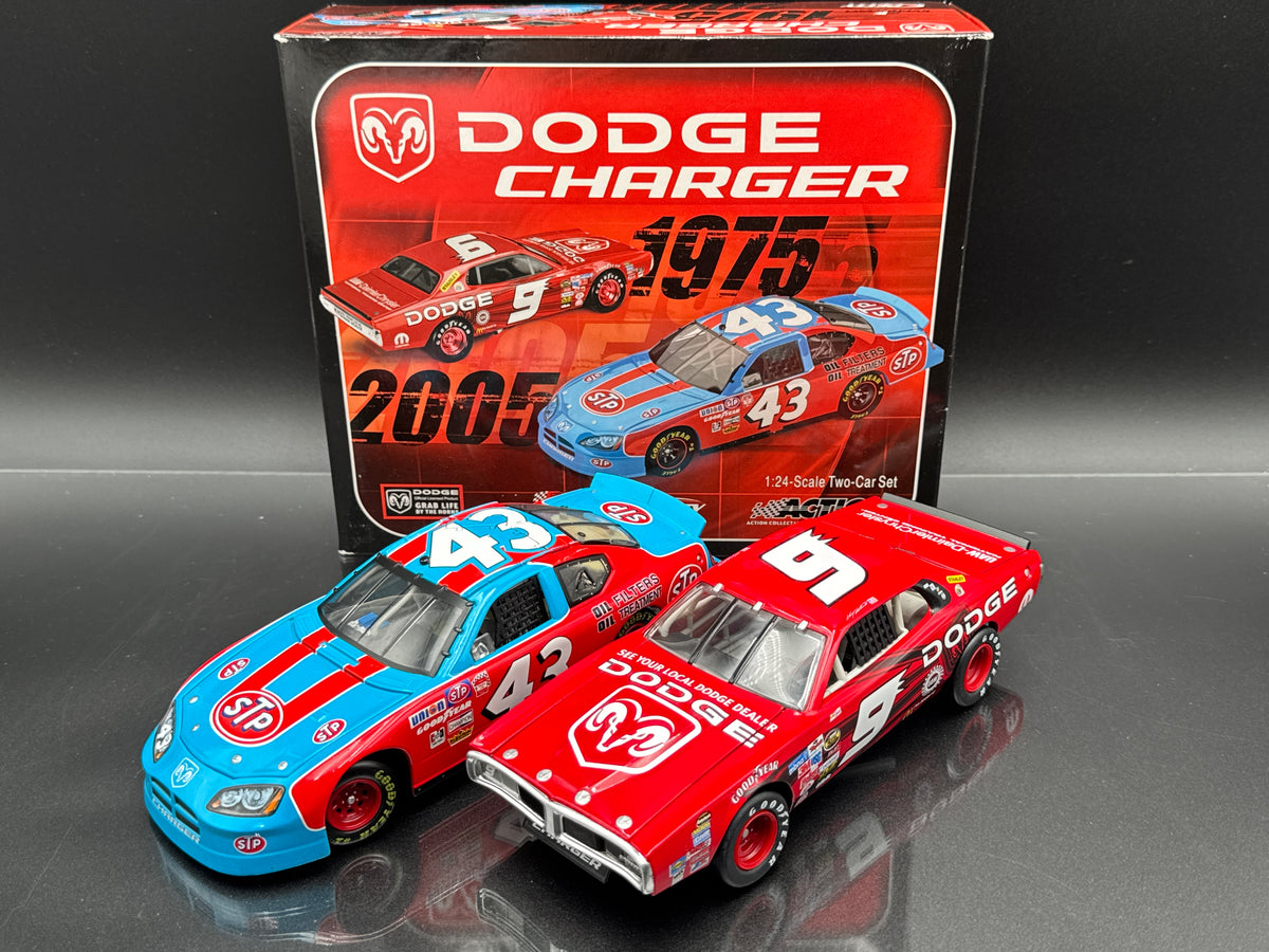Petty 1975 2005 STP Dodge Two Car Set
