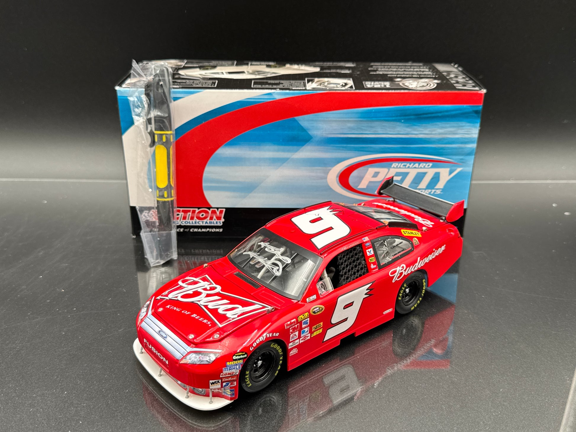 Kasey Kahne #9 Budweiser 2010 Fusion