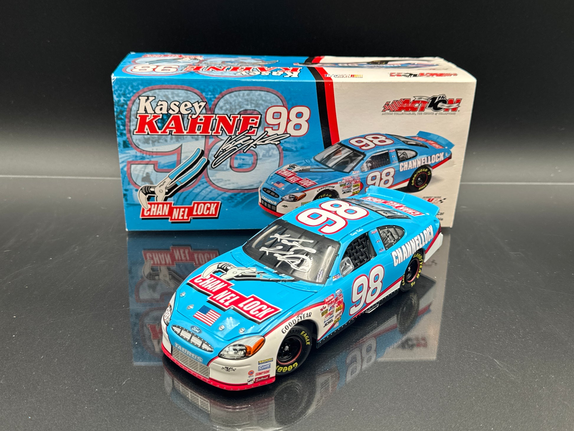 Kasey Kahne #98 Channellock 2002 Taurus Club Car Bank