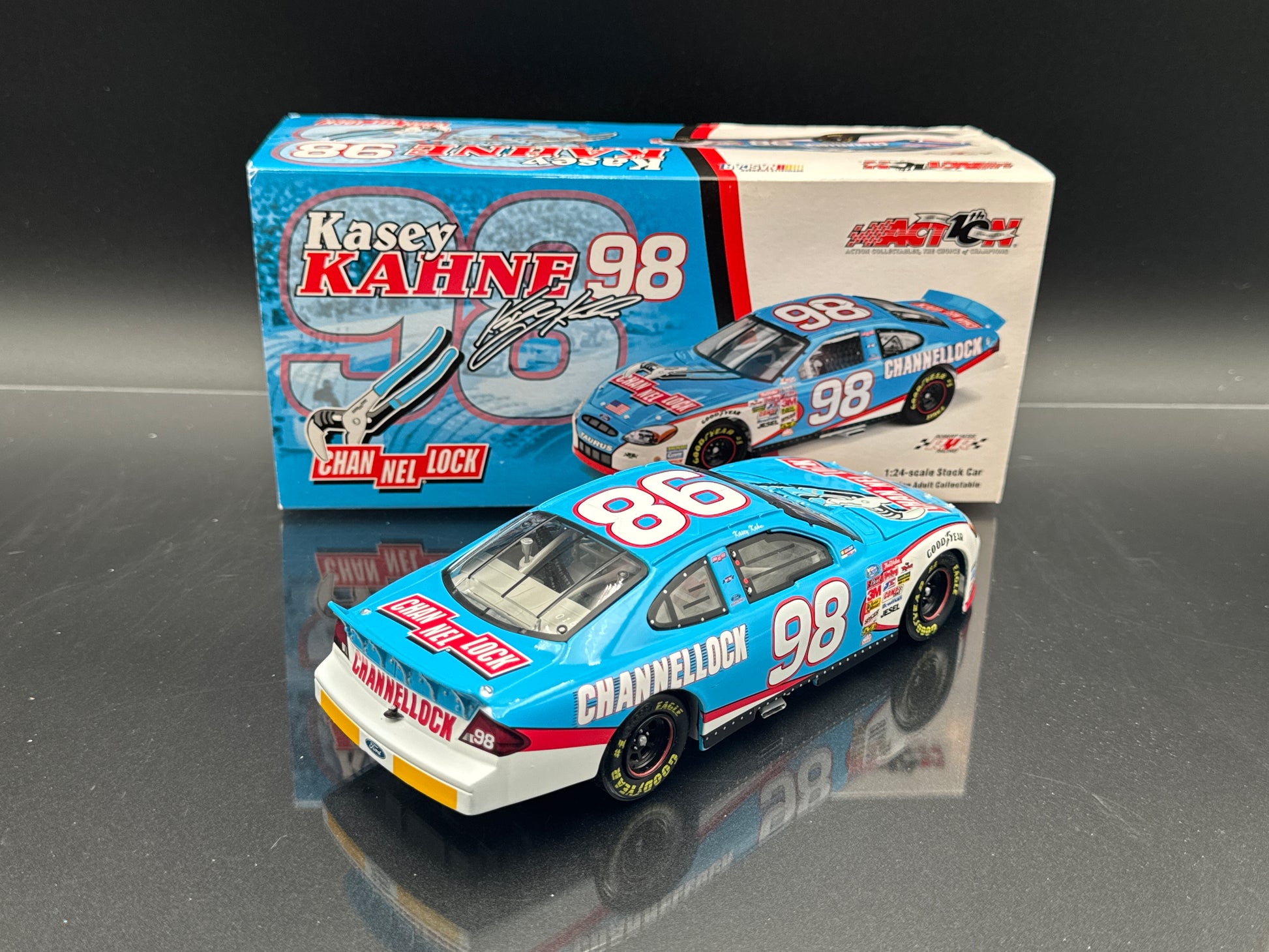 Kasey Kahne #98 Channellock 2002 Taurus Club Car Bank