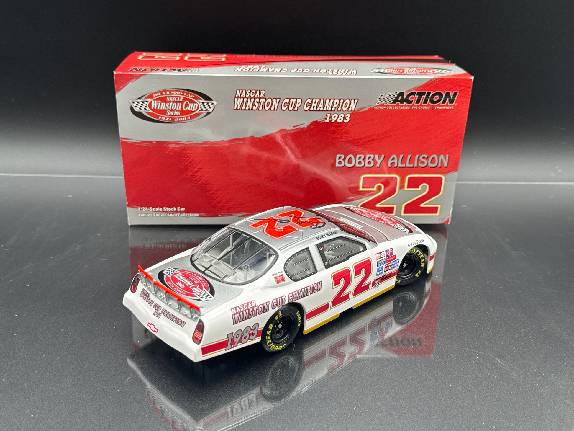 Bobby Allison #22 The Victory Lap / 1983 Champion 2003 Monte Carlo