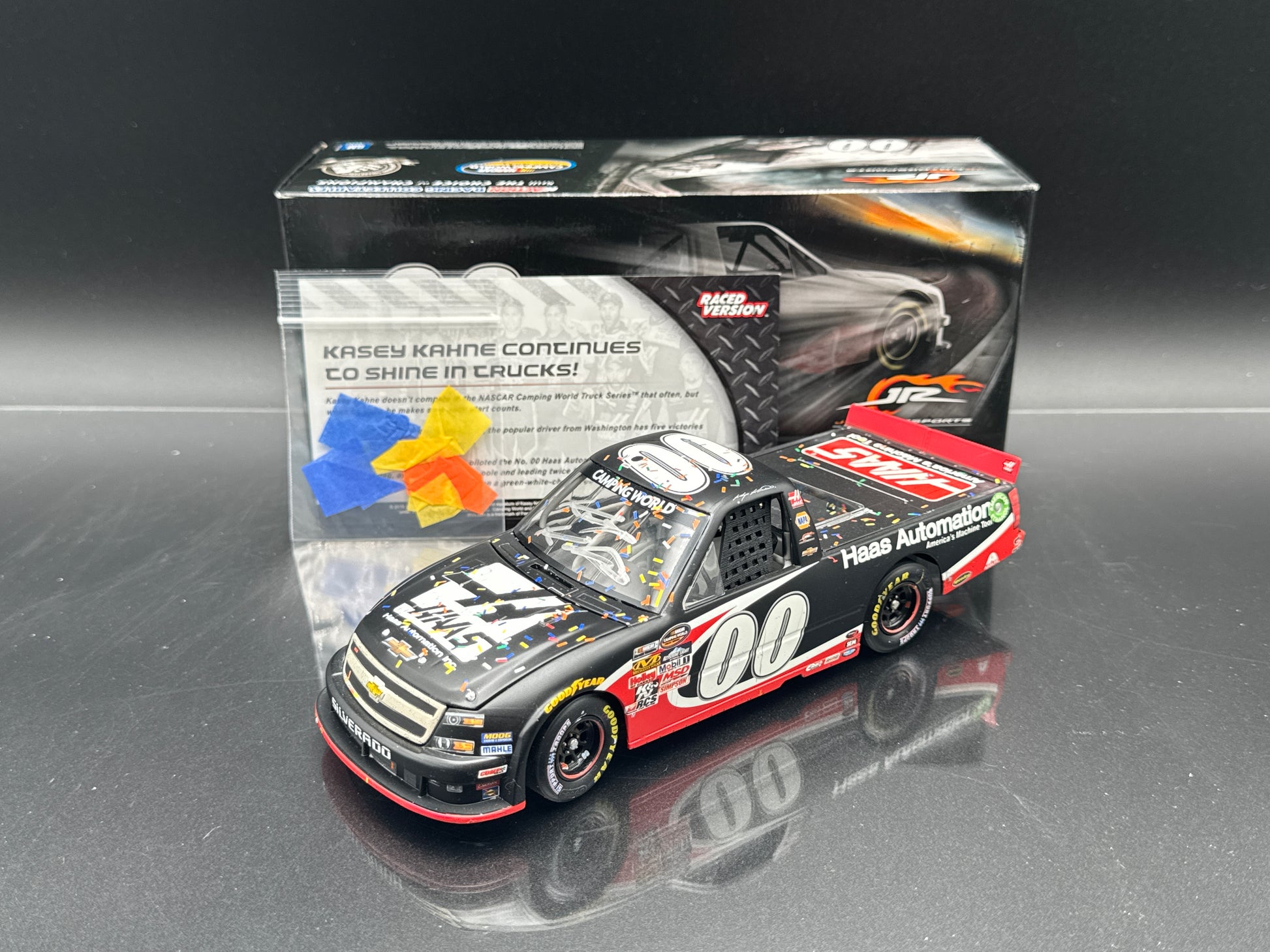Kasey Kahne #00 Haas Automation Charlotte Win 2015 Silverado