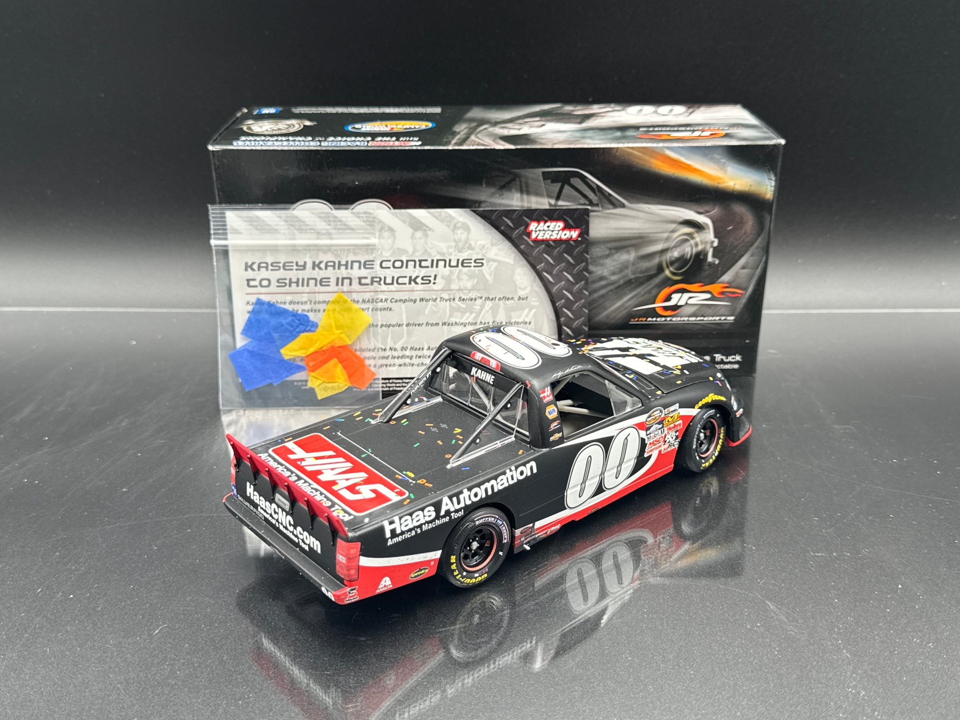 Kasey Kahne #00 Haas Automation Charlotte Win 2015 Silverado