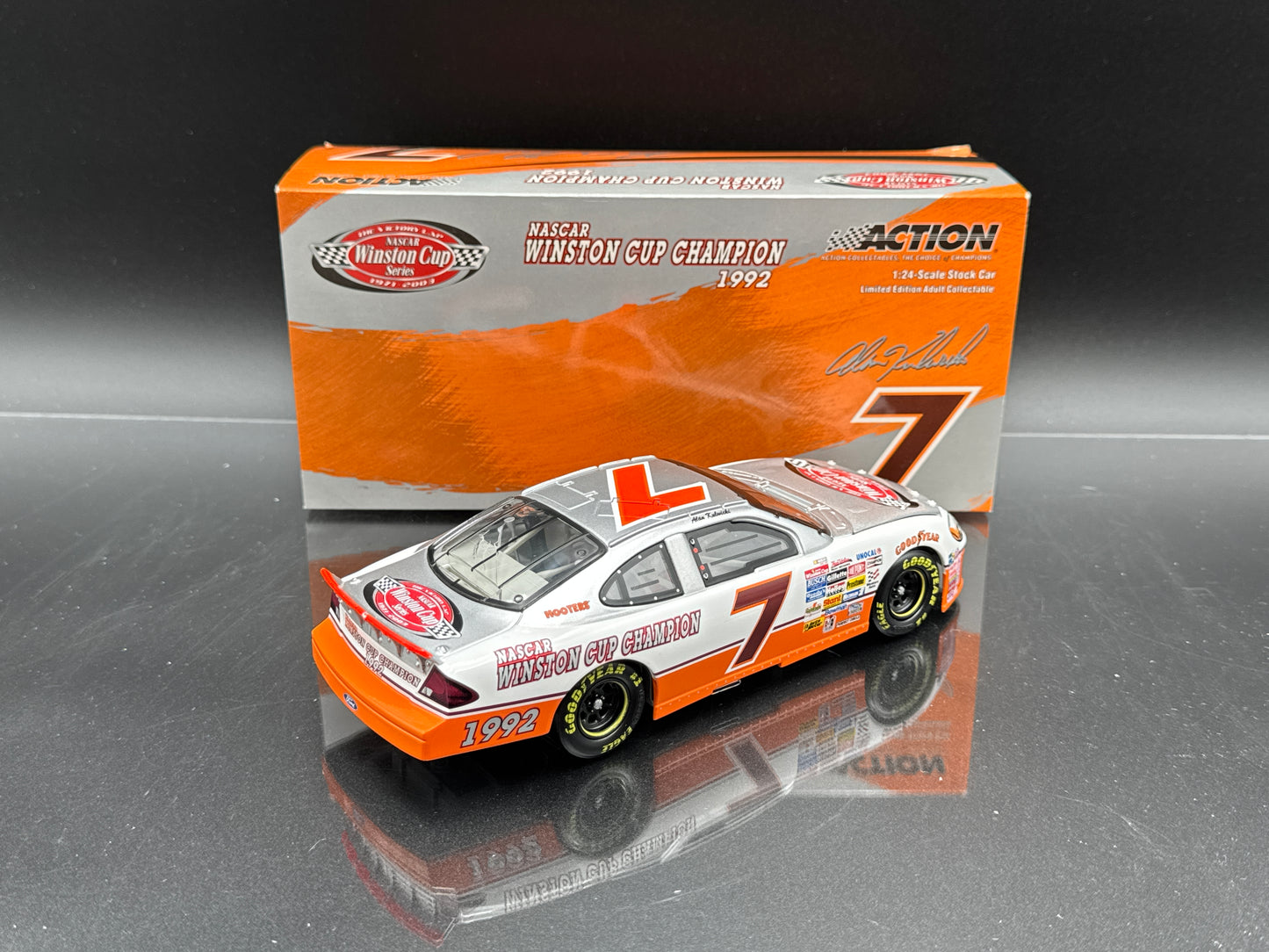 Alan Kulwicki #7 The Victory Lap / 1992 Champion 2003 Taurus