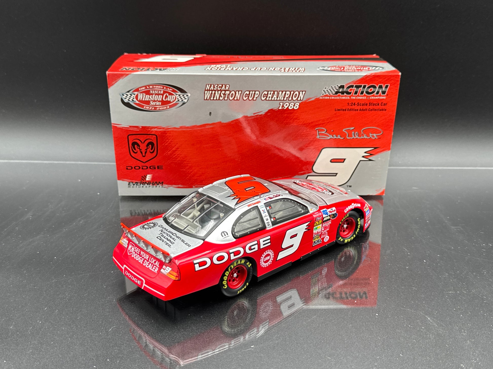 Bill Elliott #9 Dodge / The Victory Lap 2003 Intrepid