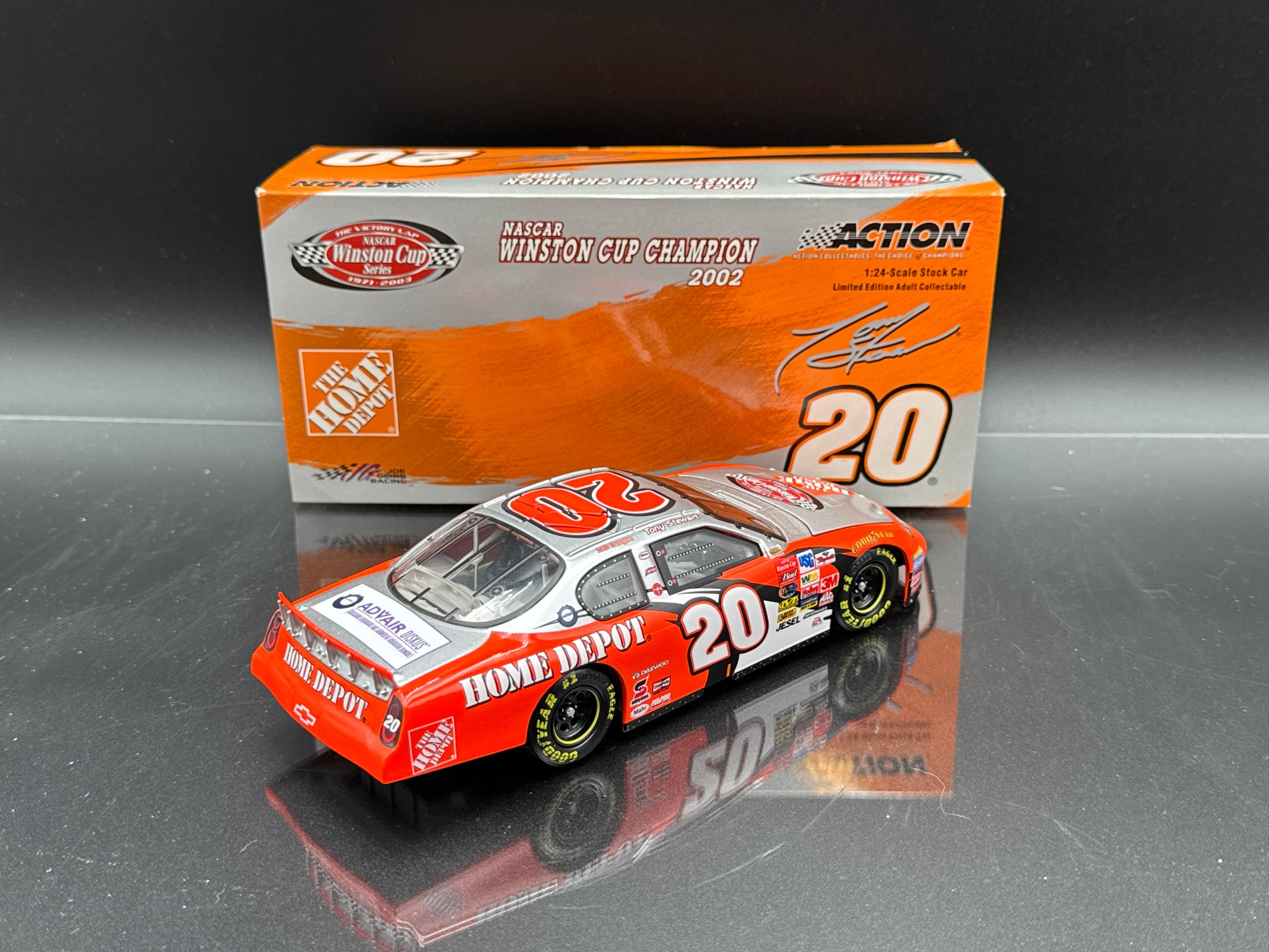 Tony Stewart #20 Home Depot / The Victory Lap 2003 Monte Carlo