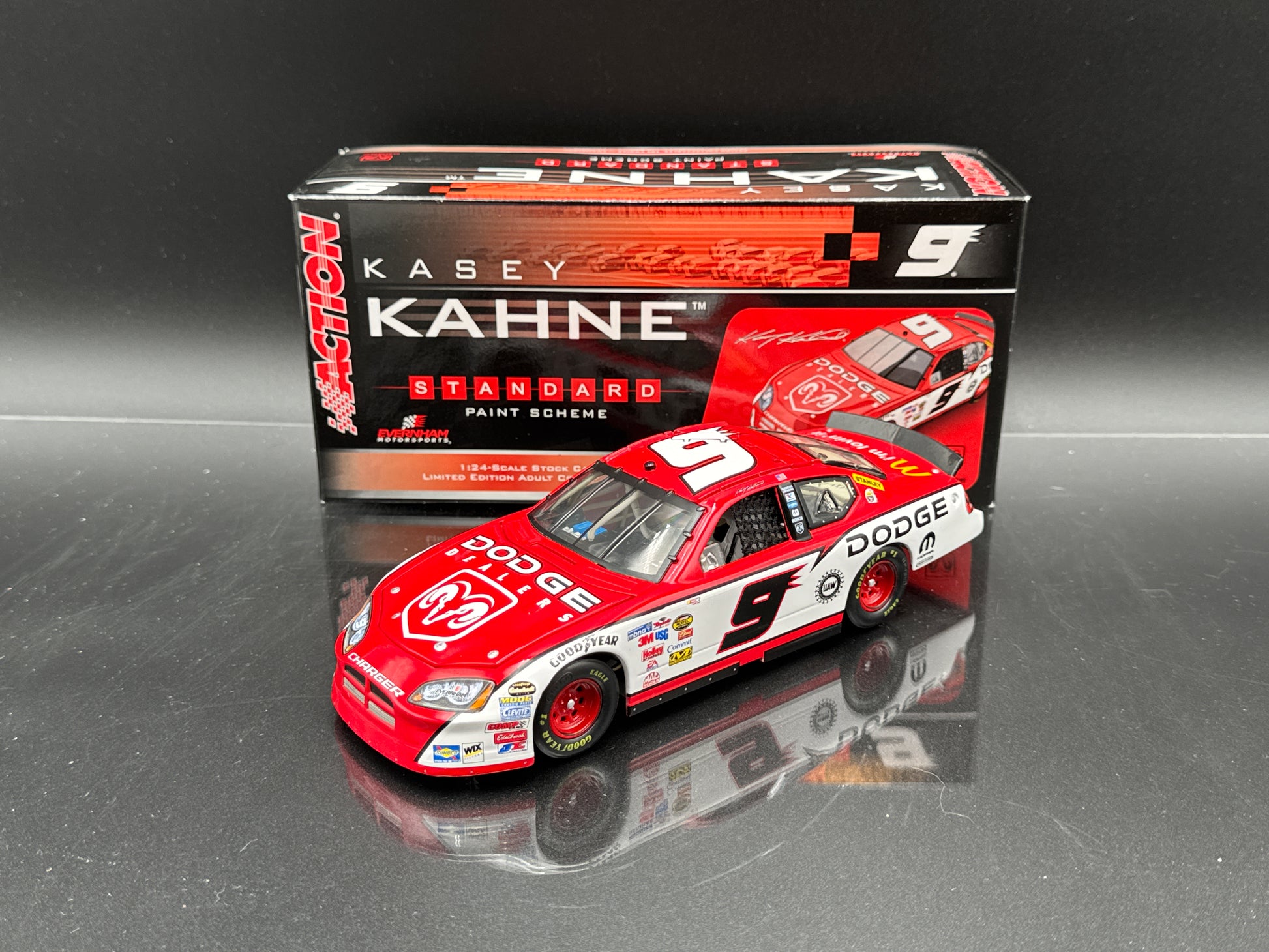 Kasey Kahne #9 Dodge Dealers 2006 Charger
