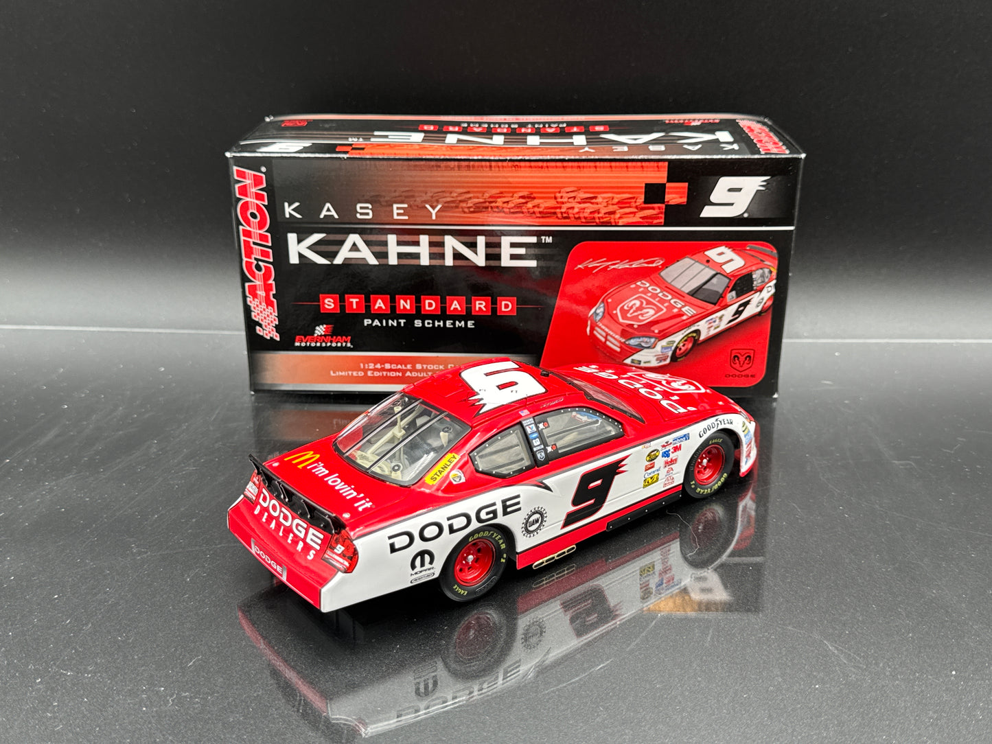 Kasey Kahne #9 Dodge Dealers 2006 Charger