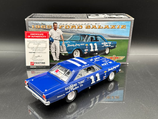 Ned Jarretts Ford Galaxie Autgprahed