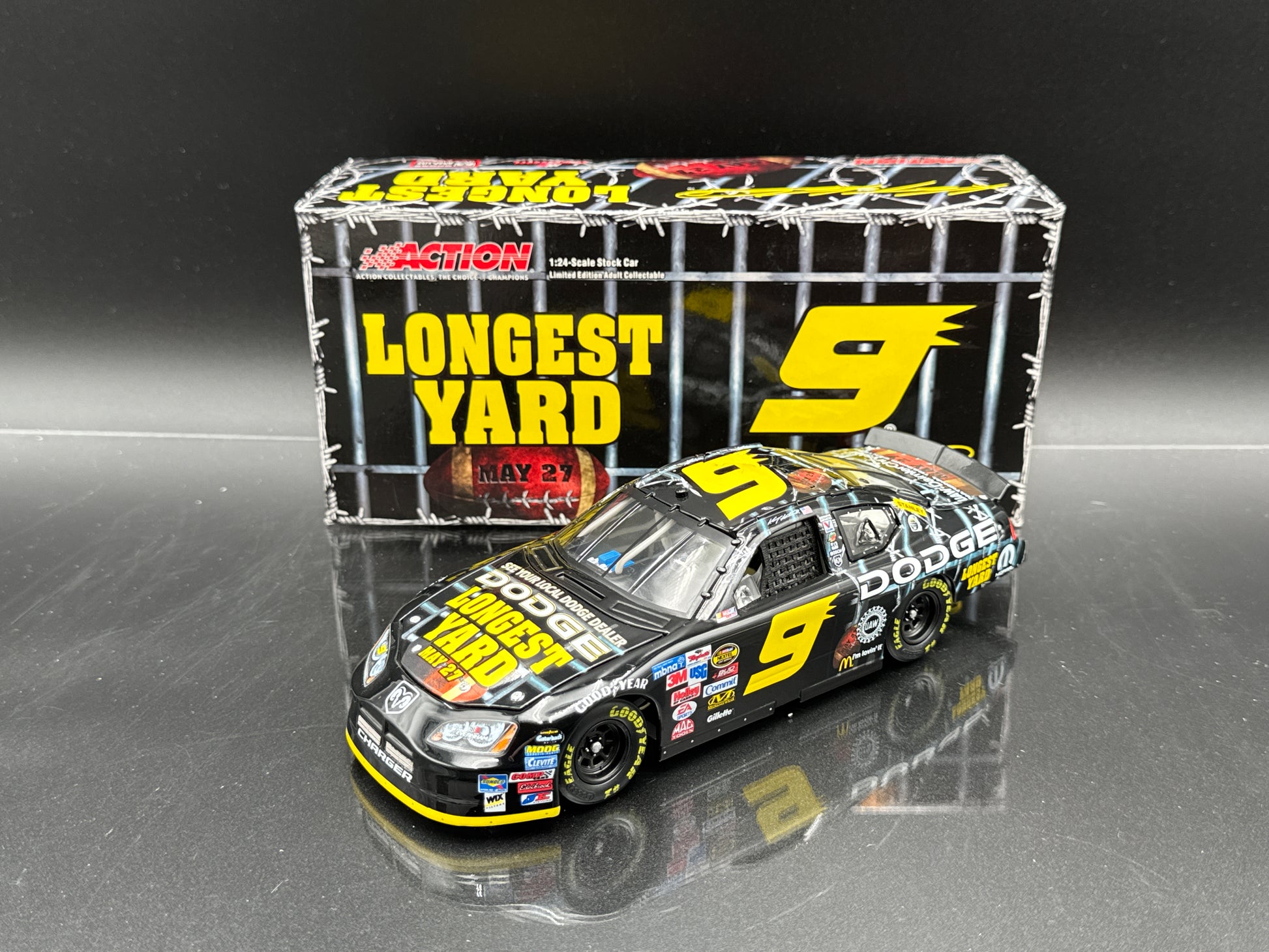 Kasey Kahne #9 Dodge Dealers / The Longest Yard 2005 Charger