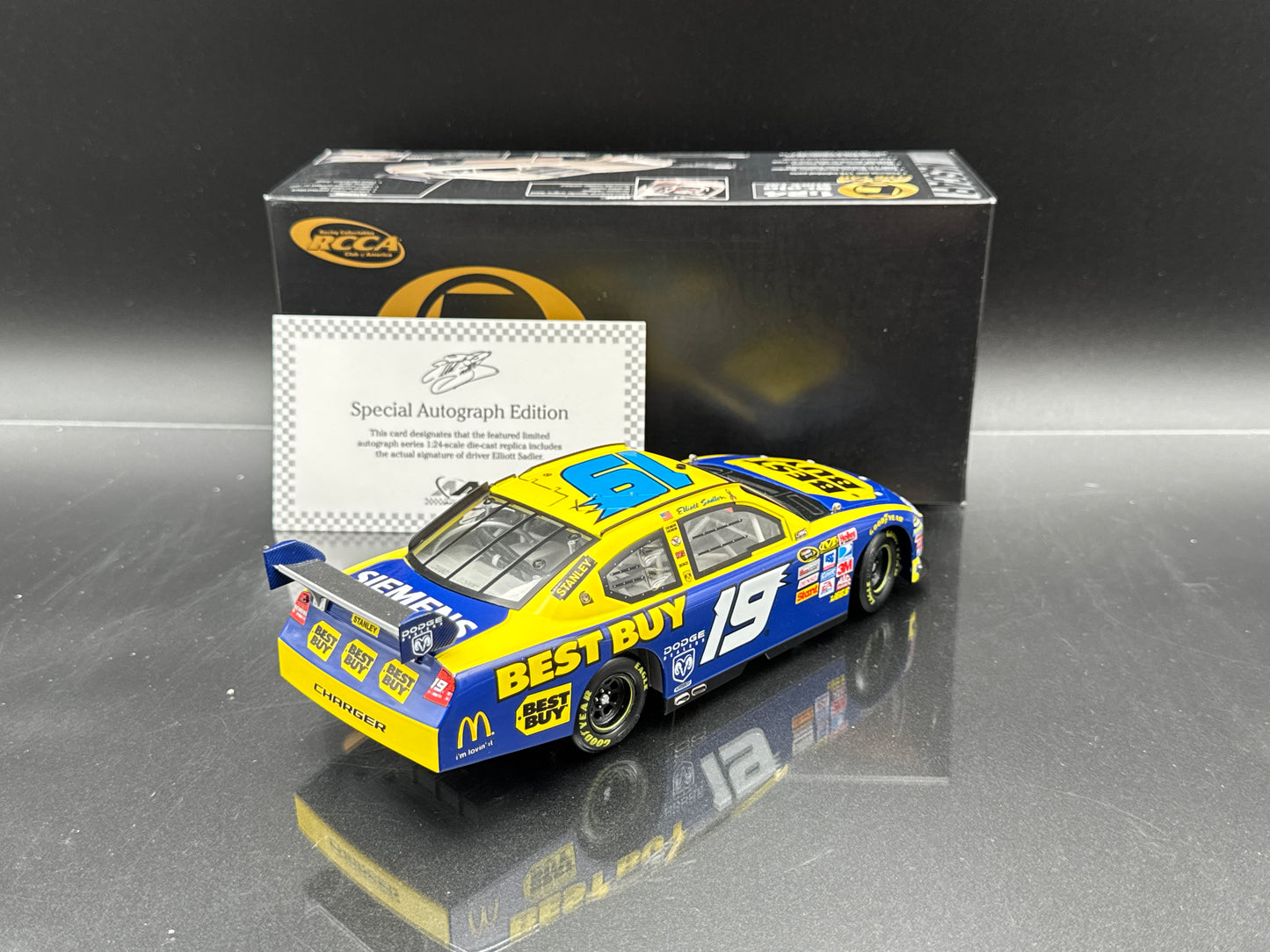 Elliott Sadler #19 Best Buy 2008 Charger Club Car