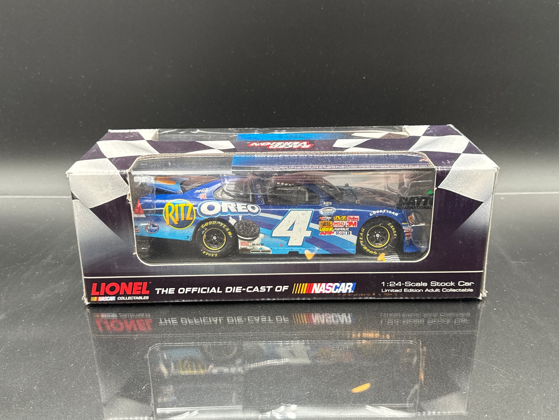 Tony Stewart #4 Oreo Daytona Win 2011 Impala