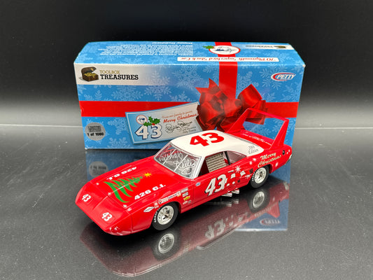 Richard Petty #43 1970 Plymouth Superbird Autographed