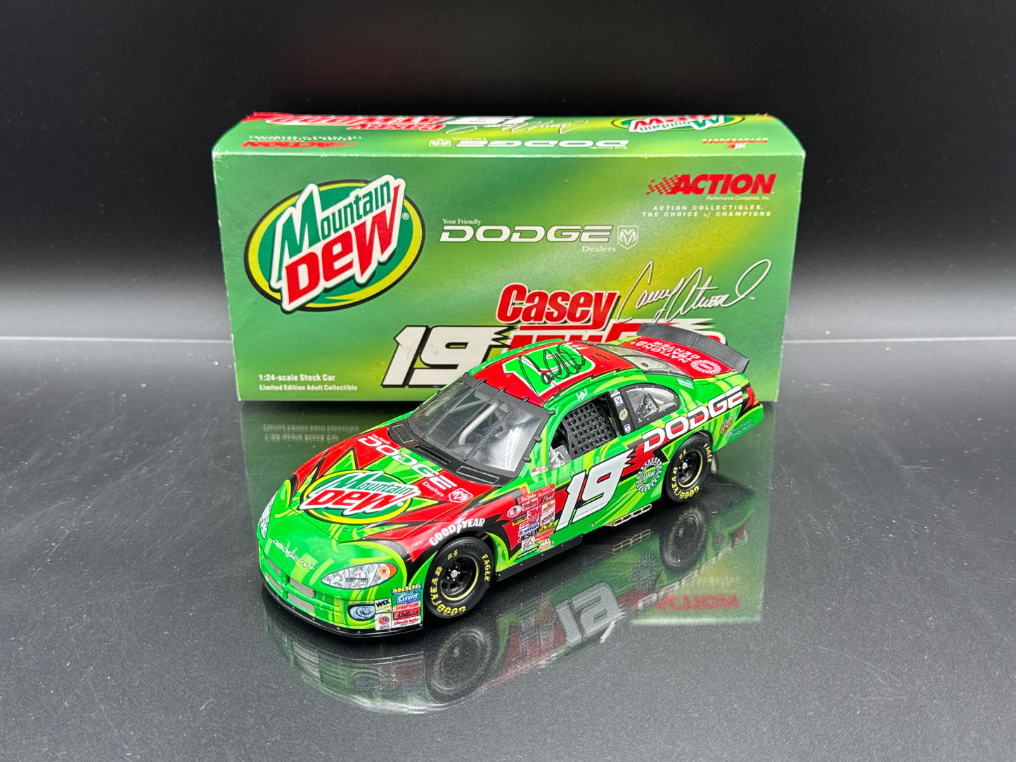 Casey Atwood #19 Dodge / Mountain Dew 2001 Intrepid