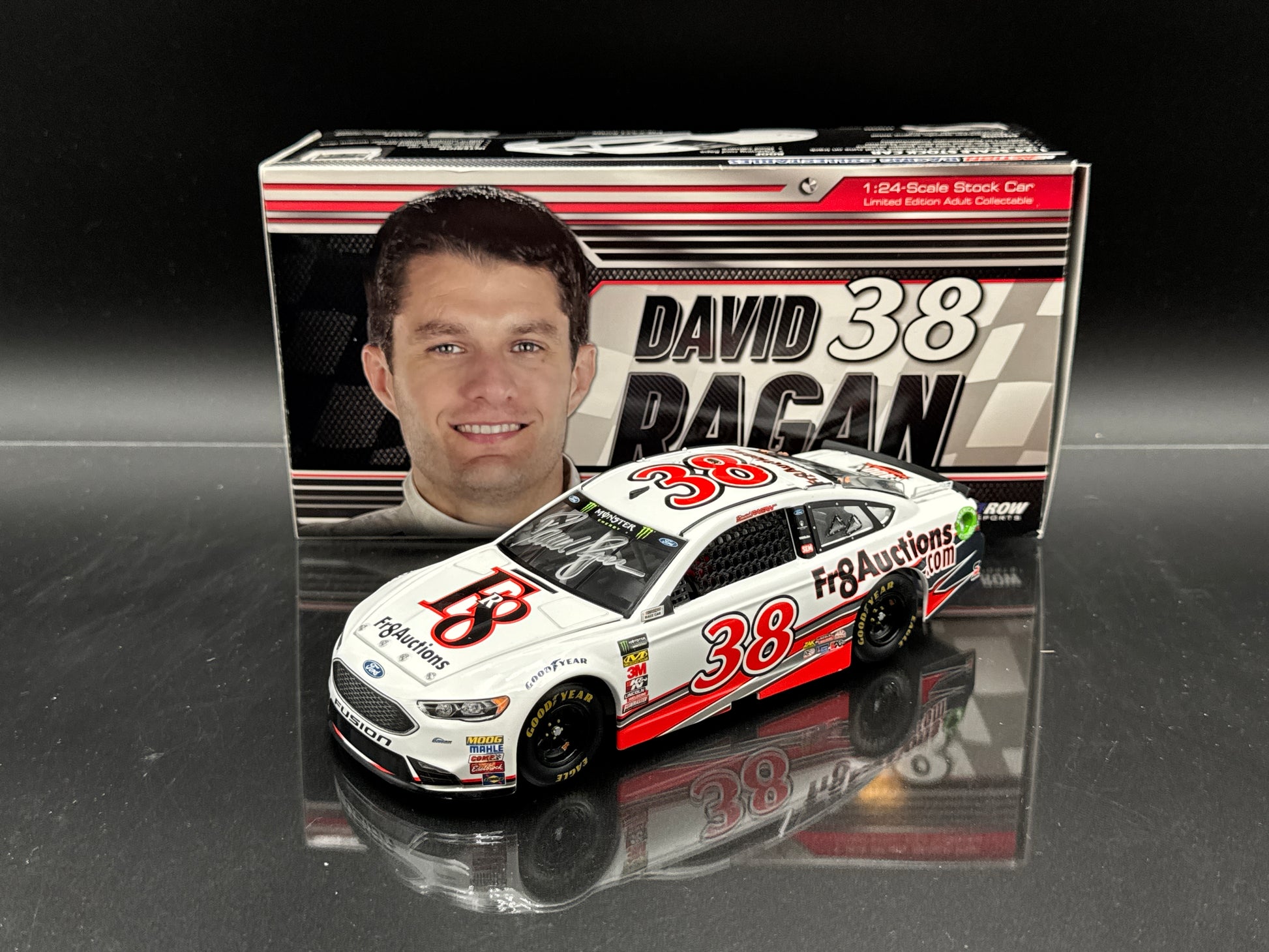 David Ragan #38 FRBAUCTIONS.COM 2018 Fusion