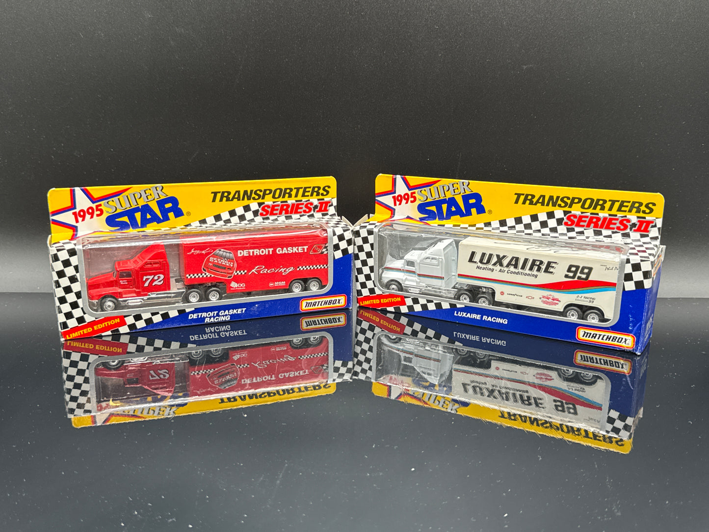 1/87 Scale 1995 Matchbox Hauler Lot Autographed